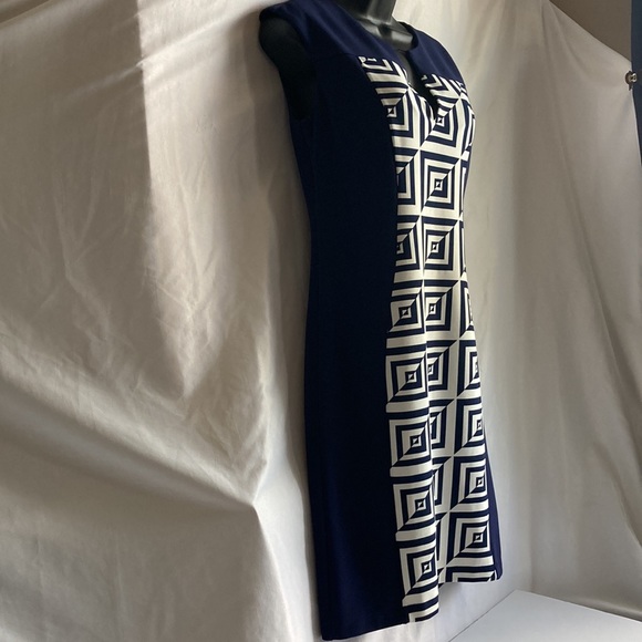I LE New York Geometrical Bodycon Dress Size 6 - Picture 5 of 13